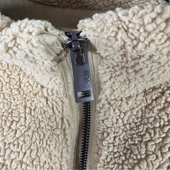 UGG Lucas Sand Sherpa Zip Up Jacket Fleece Men's Size Large - Picture 4 of 10